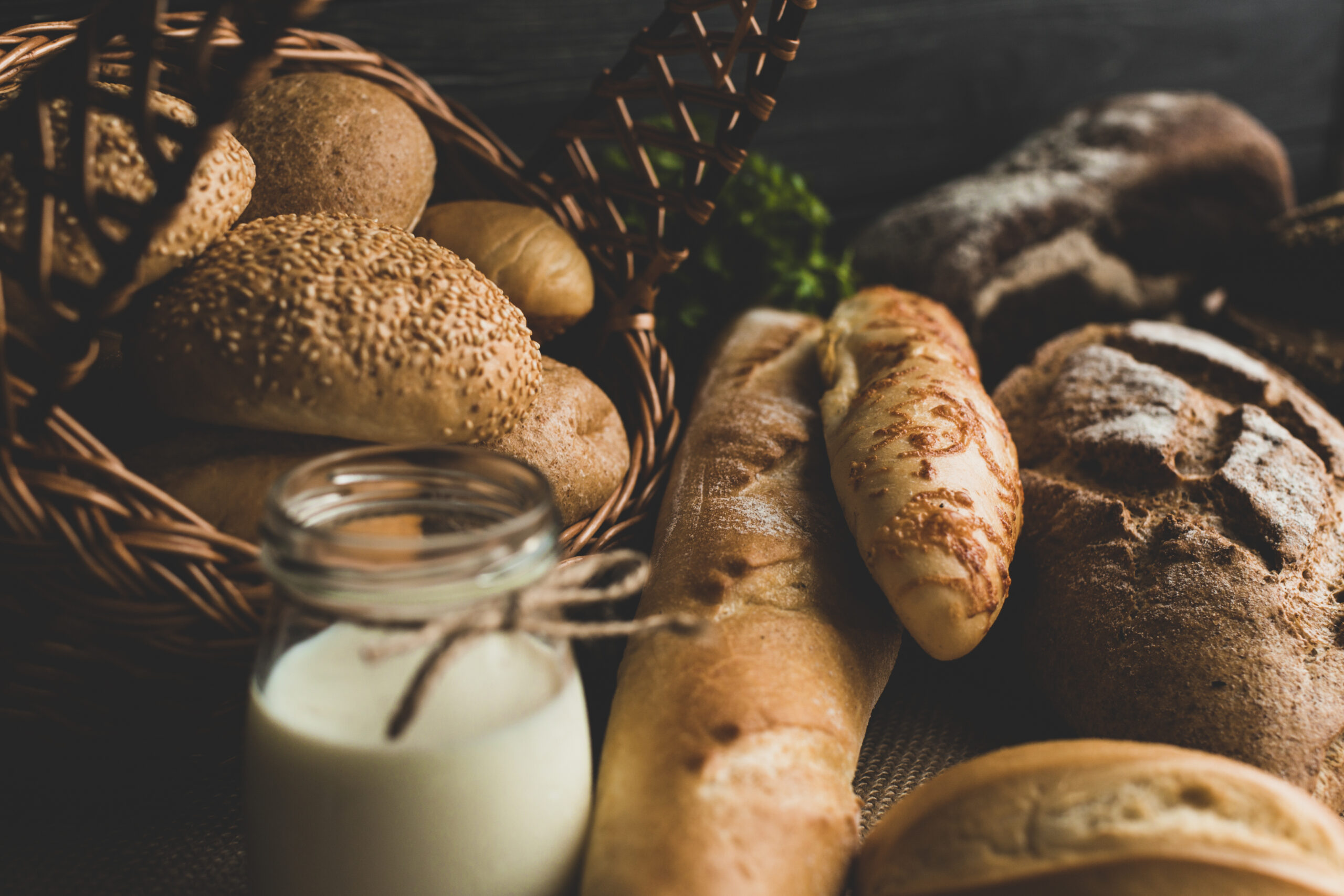 arrangement-various-golden-loaves